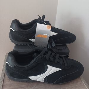 Avia Lifestyle Athletic Sneakers Blk/white Sz 10